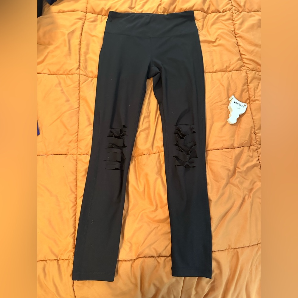 Salty Savage Black Ripped Leggings New without tags